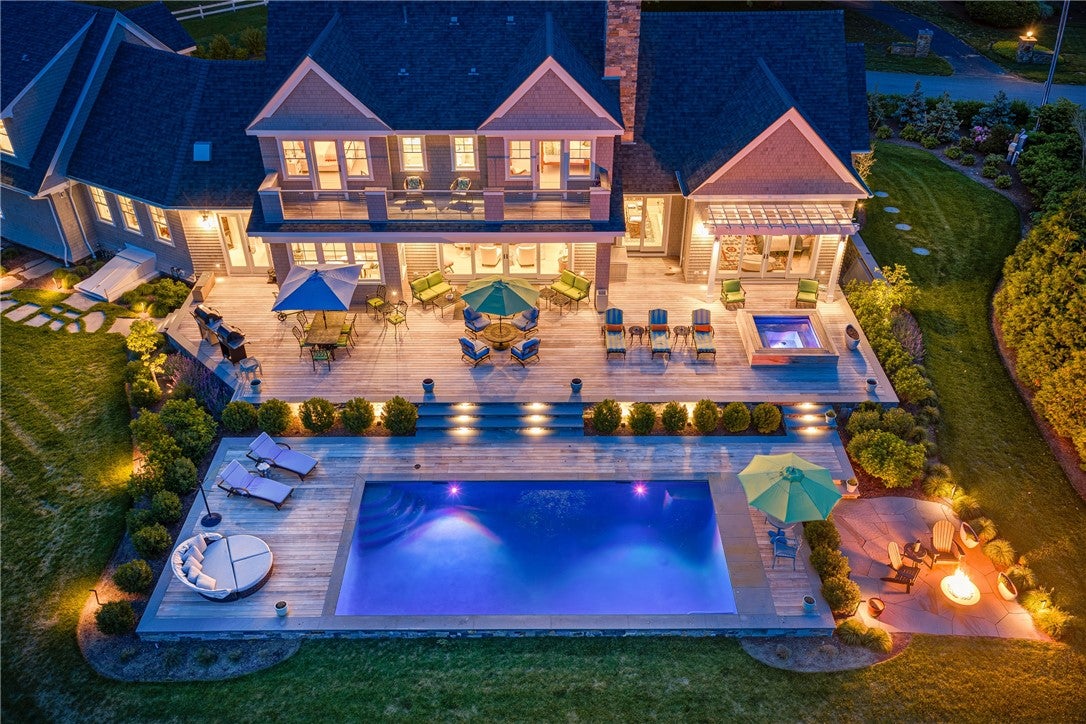 71 Cliff Drive