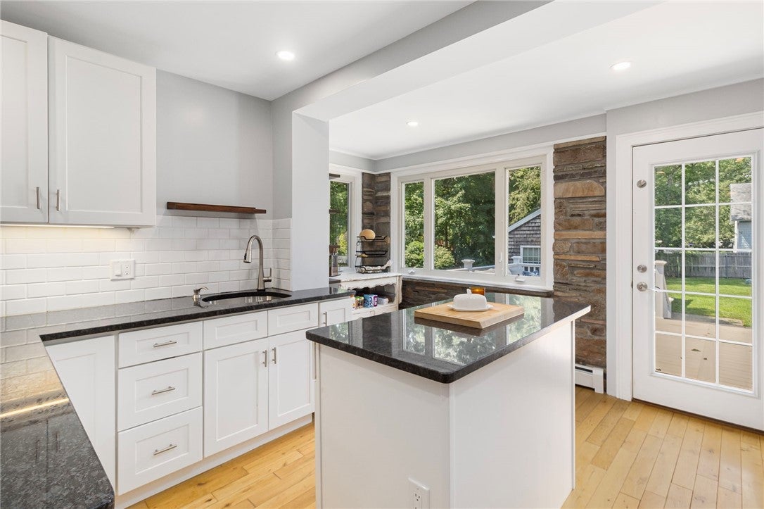 248 New Meadow Road