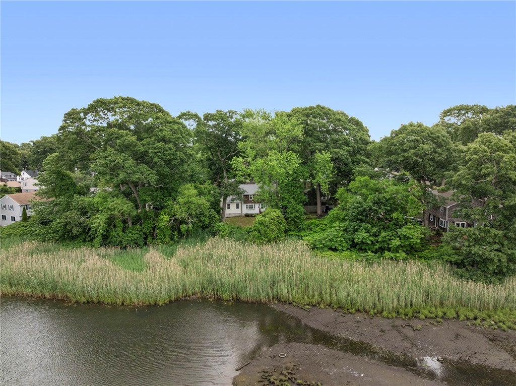 145 Oak Crest Drive 147
