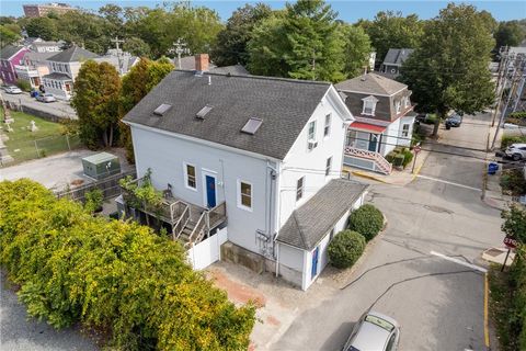 44 Warner Street Newport RI 02840