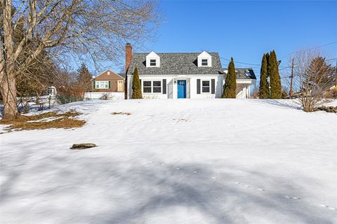 26 Country Hill Road Cumberland RI 02864