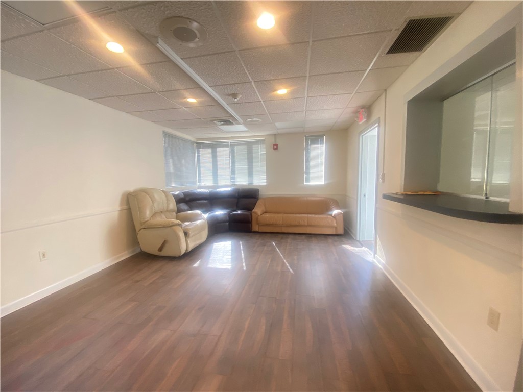 761 Park Avenue