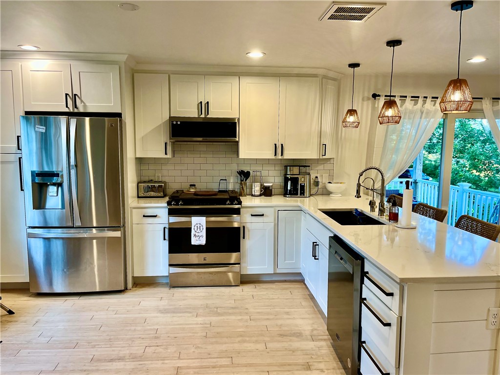 608 Wordens Pond Road