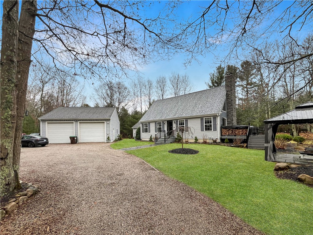 92 Black Plain Road
