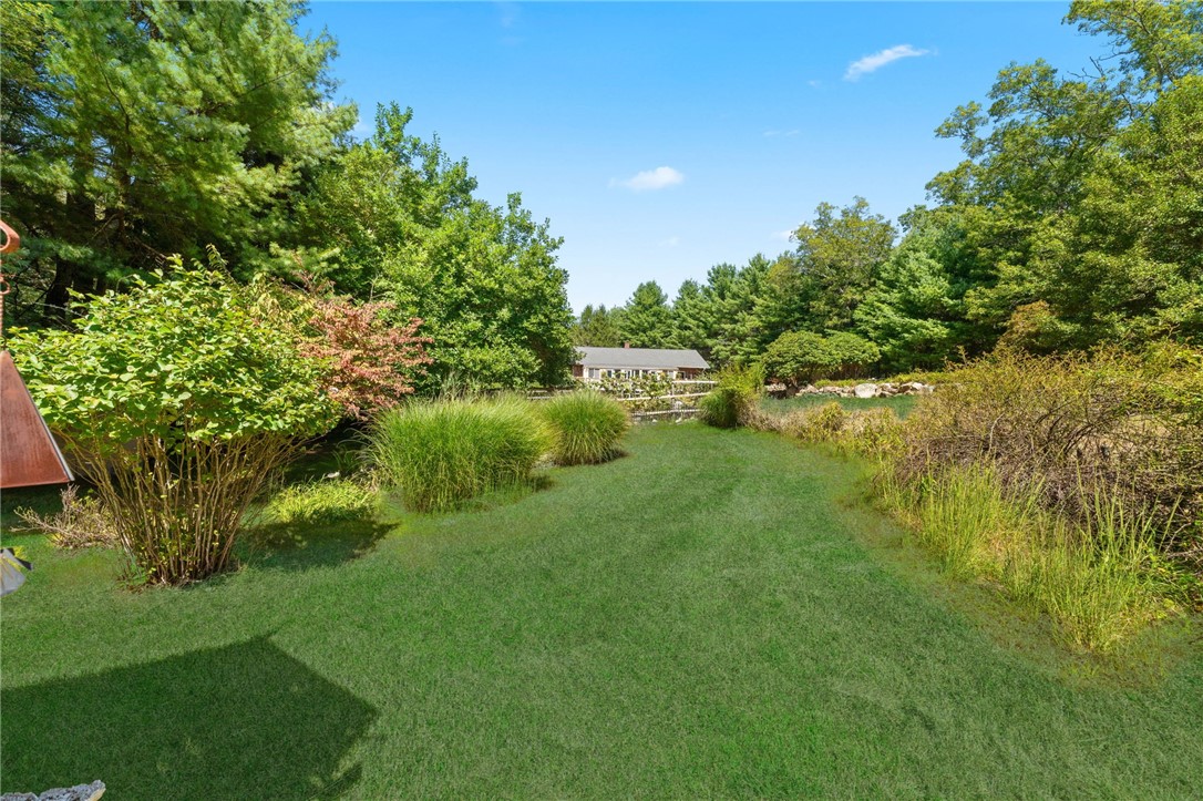 Richmond, Rhode Island 02892, United States, 3 Bedrooms Bedrooms, ,2 BathroomsBathrooms,Residential,Active,233401