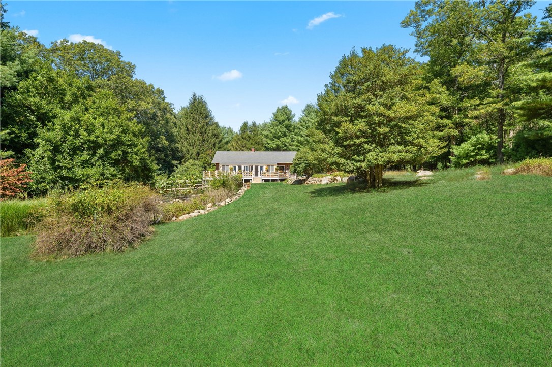 Richmond, Rhode Island 02892, United States, 3 Bedrooms Bedrooms, ,2 BathroomsBathrooms,Residential,Active,233401