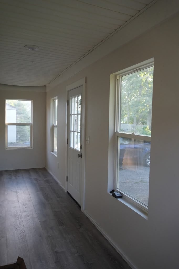 9 Vineland Avenue