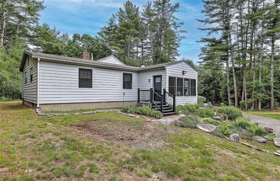 89 Skunk Hill Road