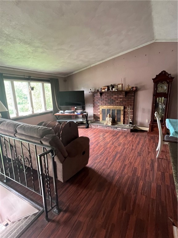 345 Sandy Lane