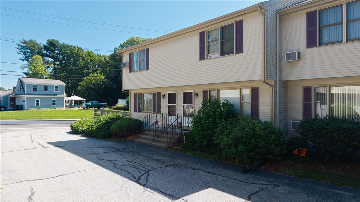 151 Willet Avenue 5