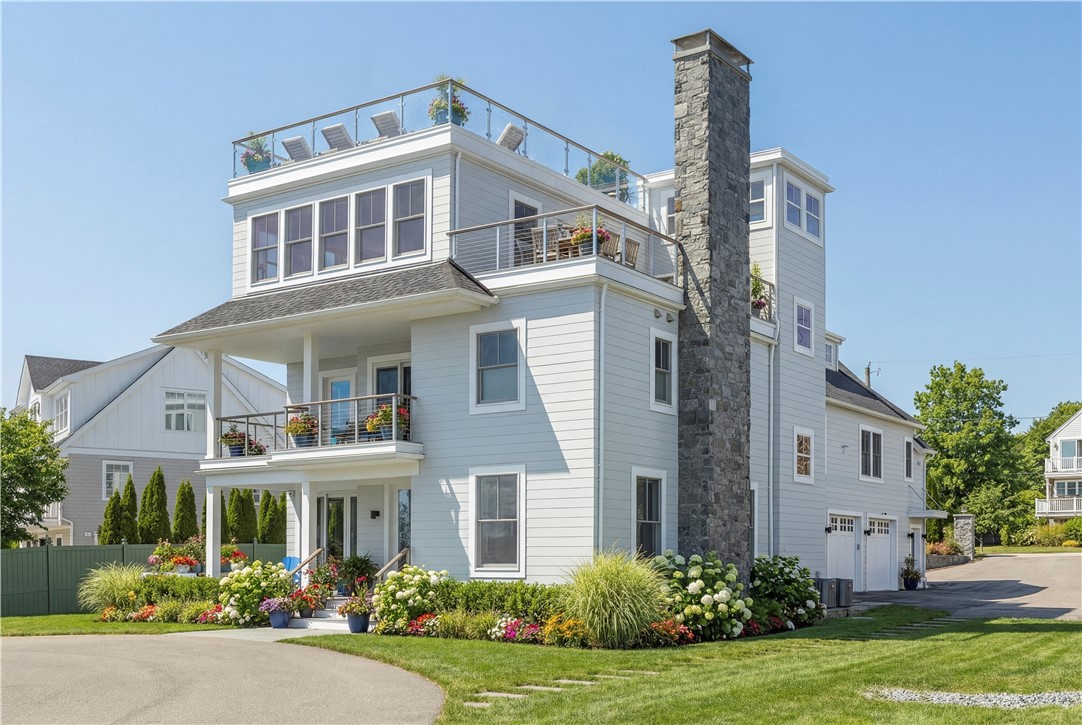 592 Tuckerman Avenue