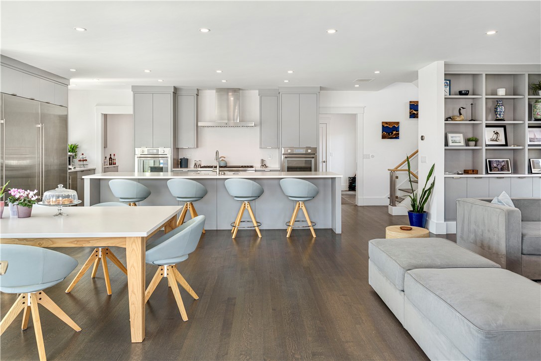 592 Tuckerman Avenue