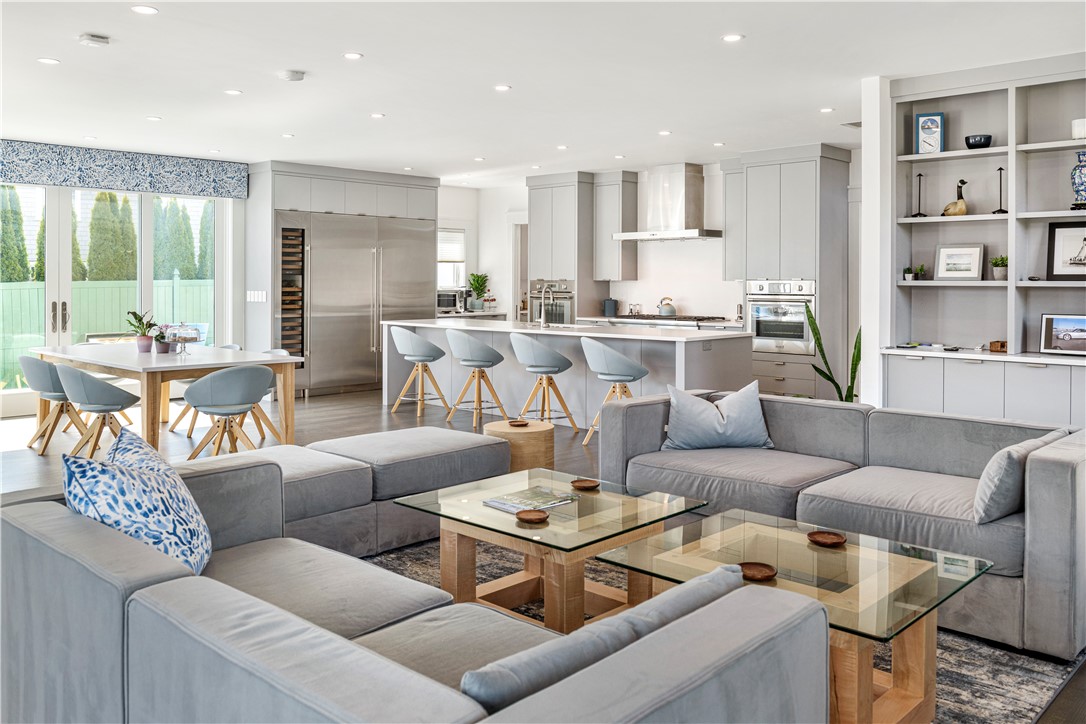 592 Tuckerman Avenue