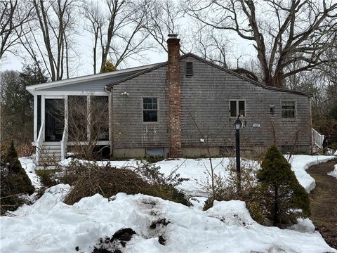 60 Corey Avenue North Kingstown RI 02852