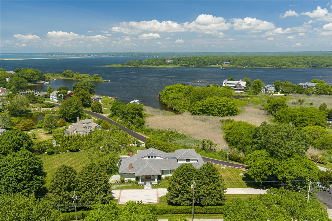 4 Foster Cove Road