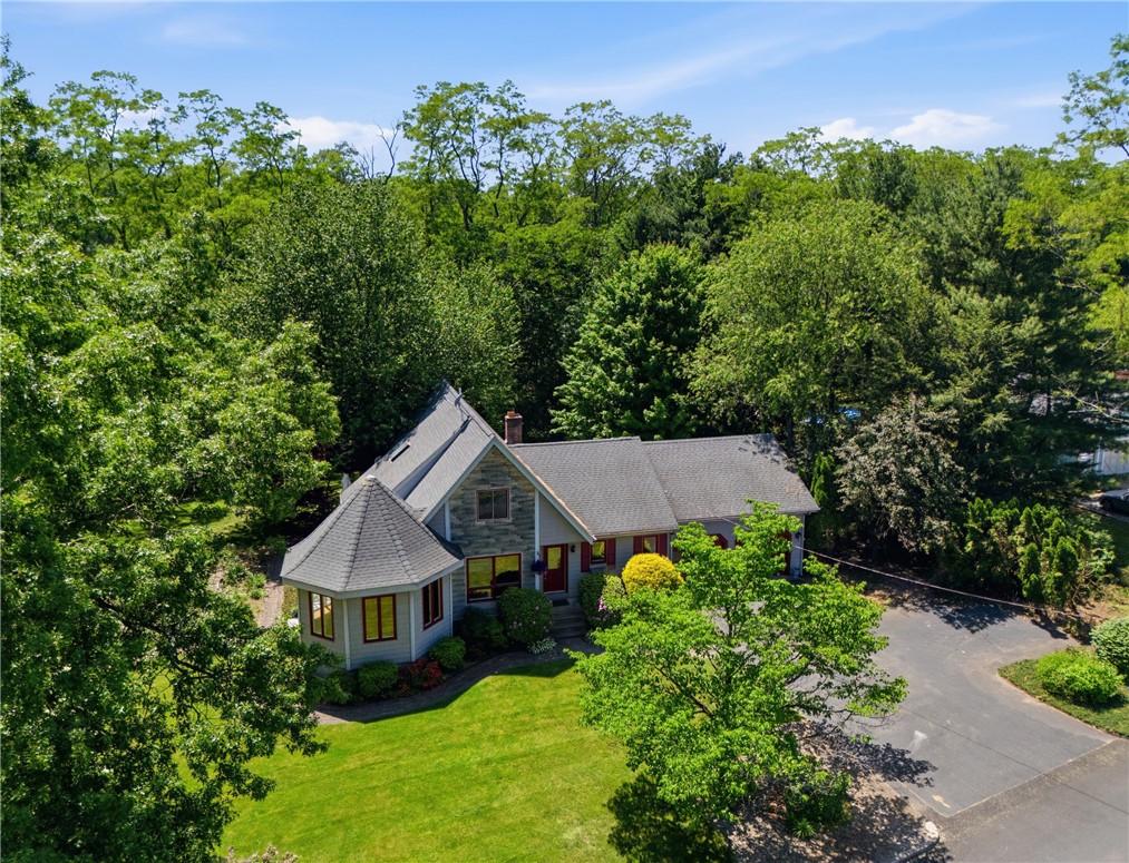 32 Briarwood Road