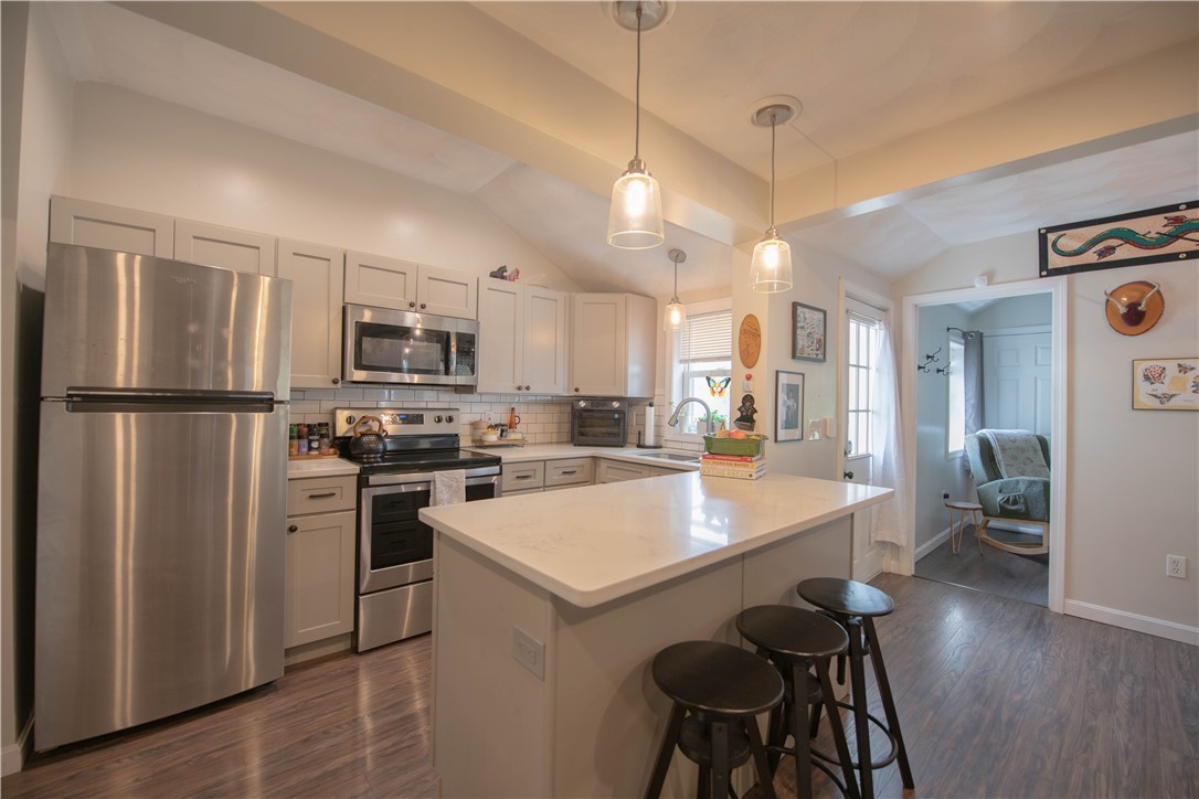 13 South Brookside Avenue