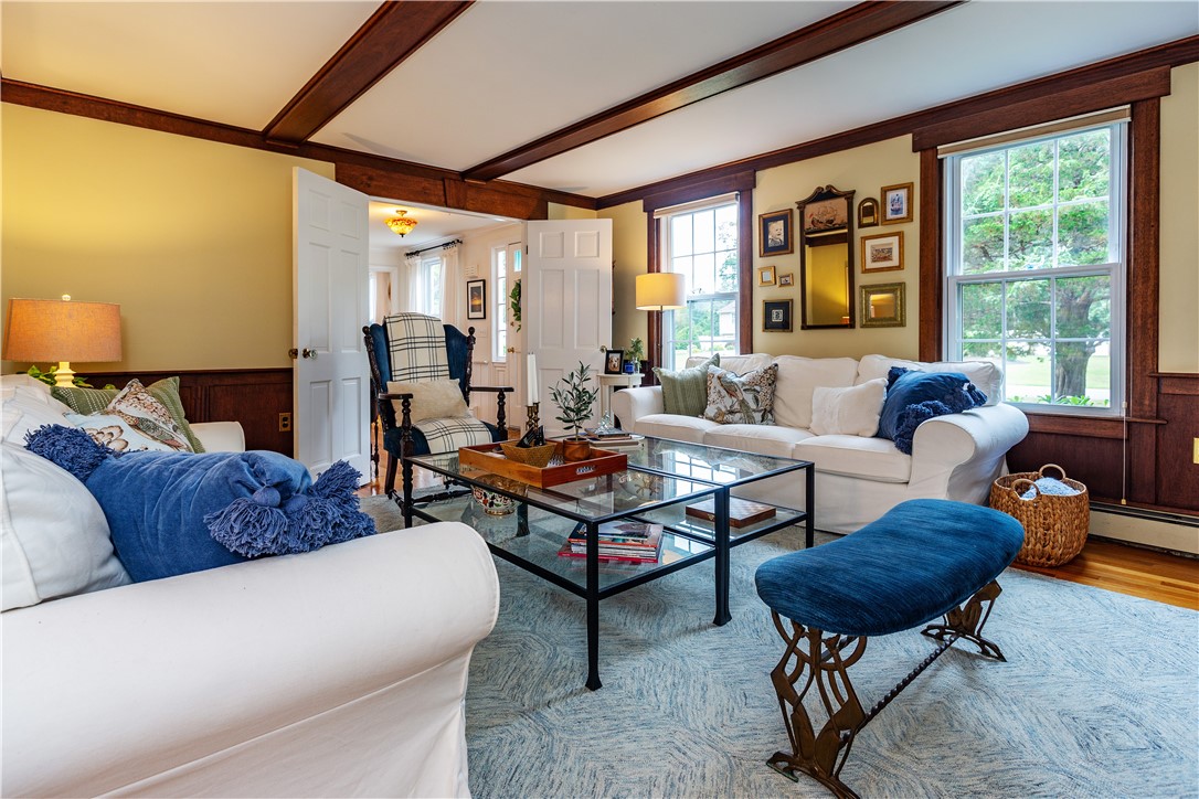 North Kingstown, Rhode Island 02852, United States, 4 Bedrooms Bedrooms, ,4 BathroomsBathrooms,Residential,Active,174927