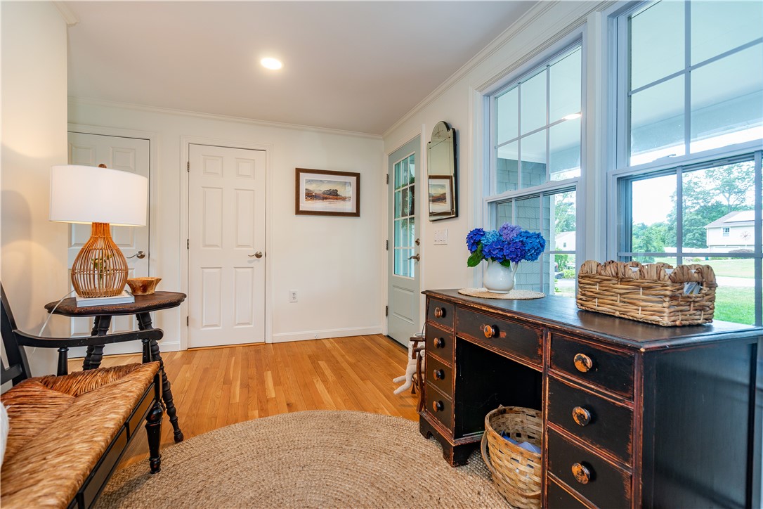 North Kingstown, Rhode Island 02852, United States, 4 Bedrooms Bedrooms, ,4 BathroomsBathrooms,Residential,Active,174927