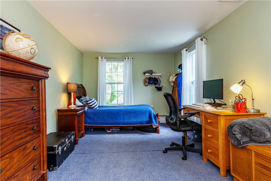 North Kingstown, Rhode Island 02852, United States, 4 Bedrooms Bedrooms, ,4 BathroomsBathrooms,Residential,Active,174927