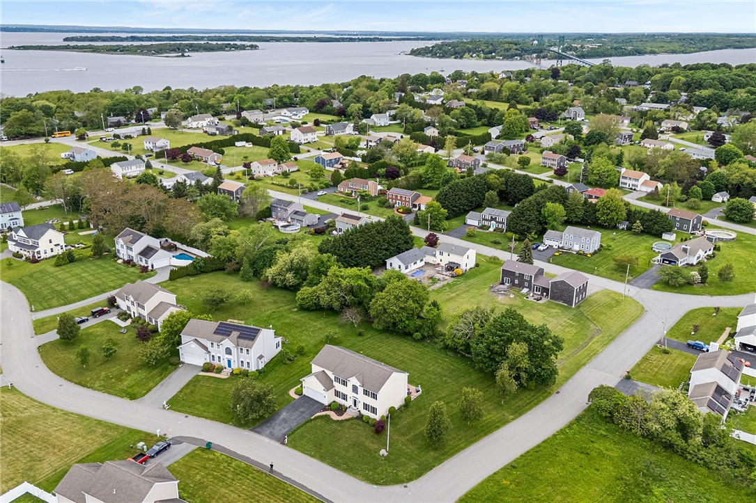 68 Anchor Drive