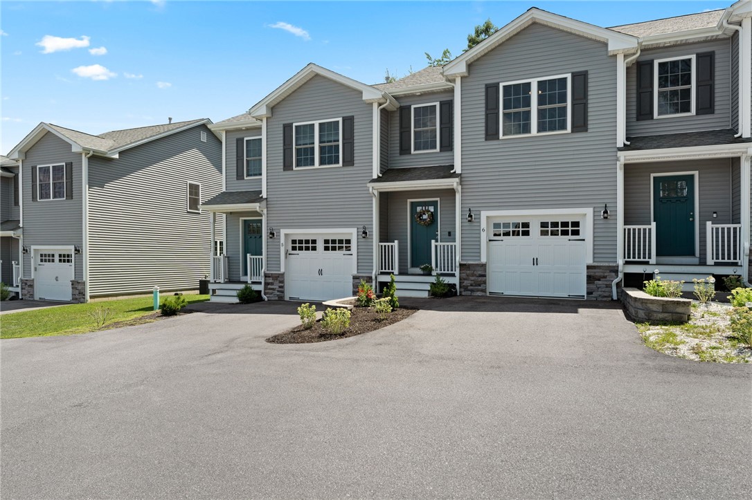 1196 Charles Street 6