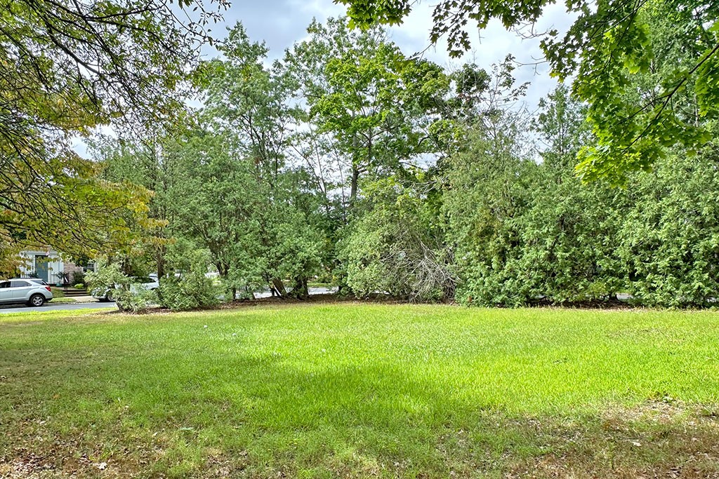 262 B Blackstone Boulevard