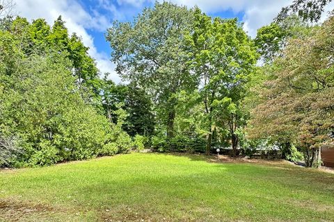 262 B Blackstone Boulevard Providence RI 02906