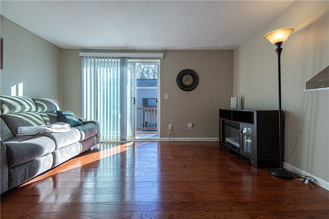 351 New London Avenue 408