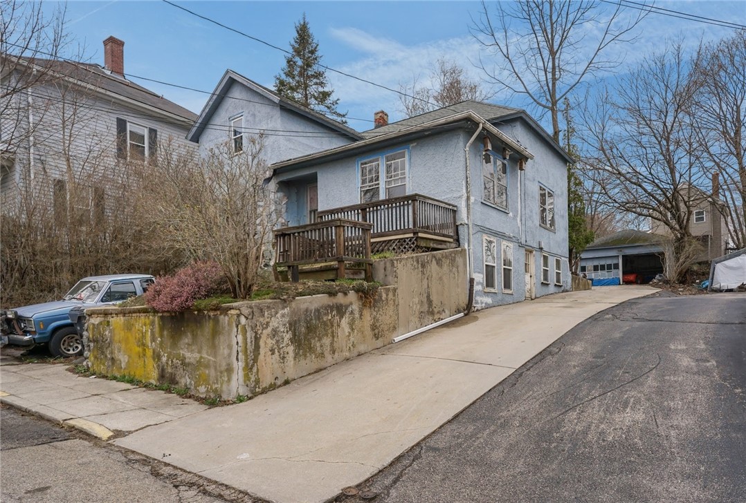 7 Shippee Avenue