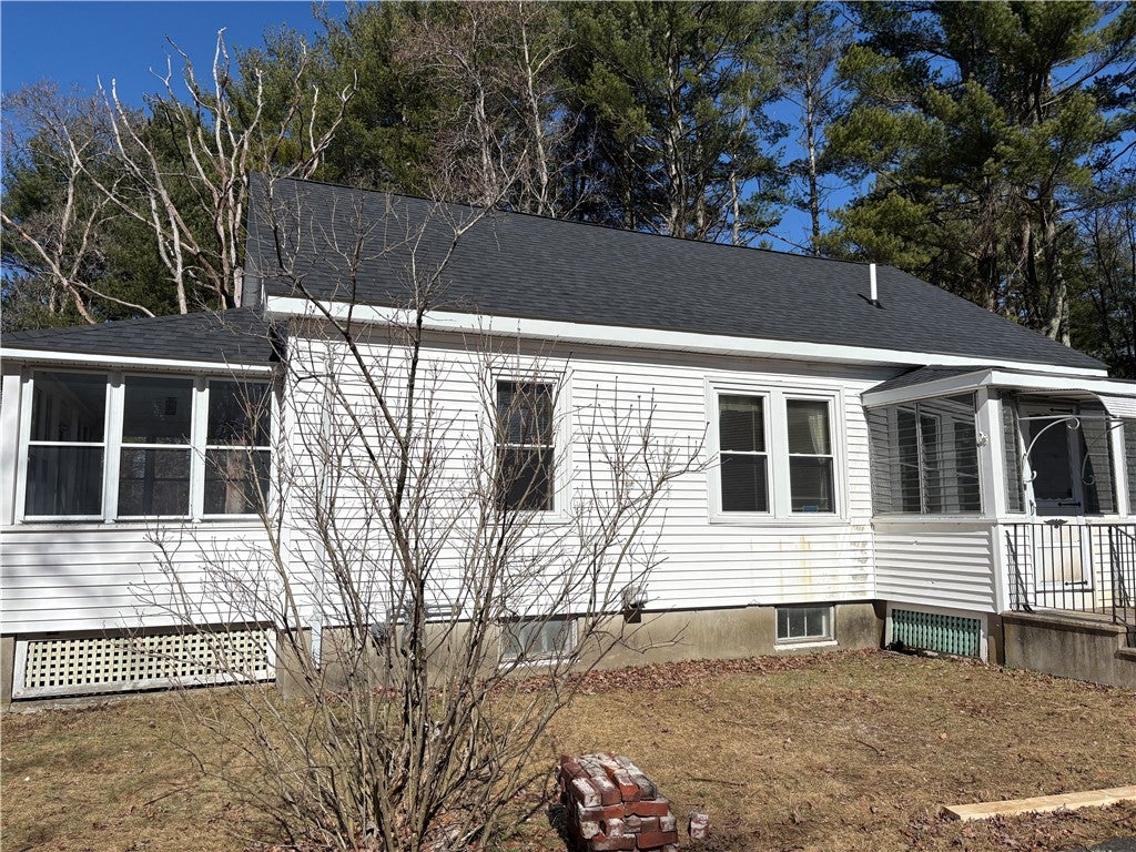52 CARPENTER Street