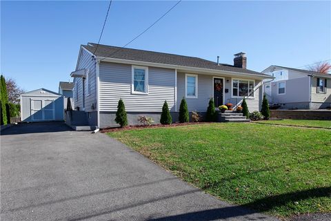 8 Summit Avenue Johnston RI 02919