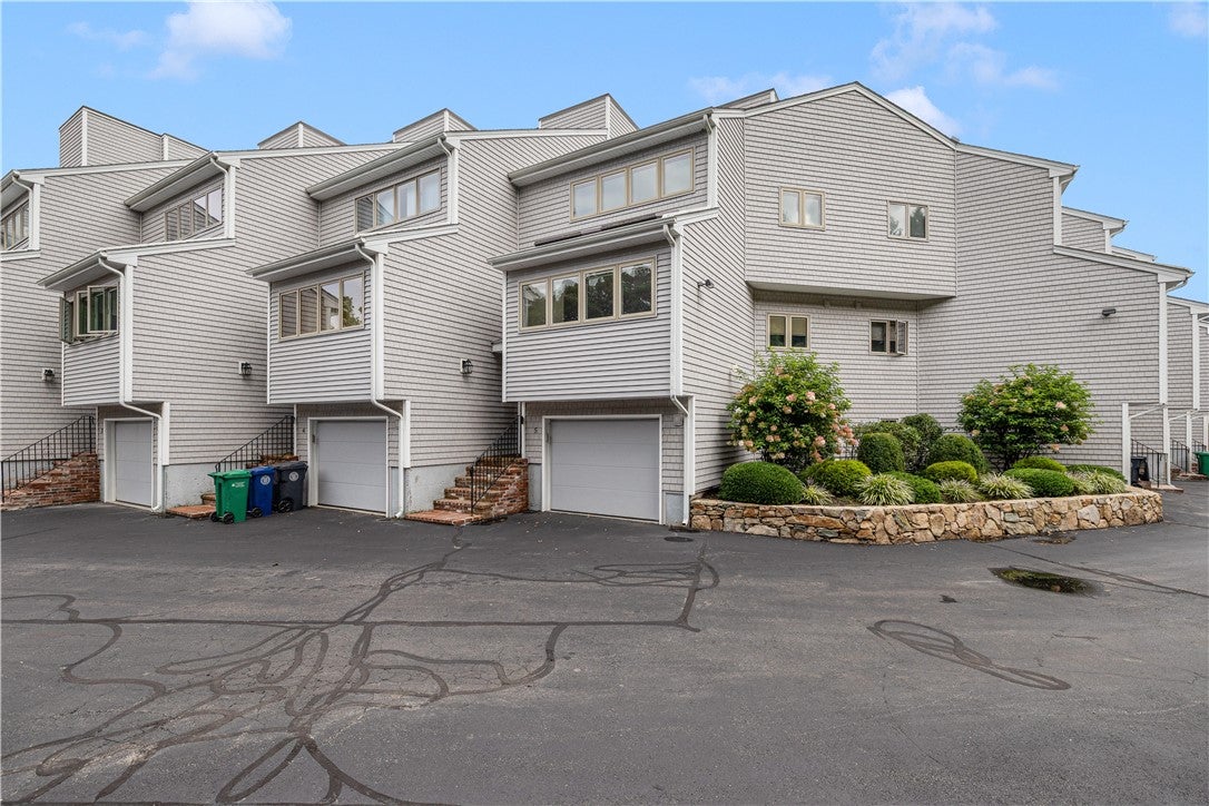 4496 Post Road 5