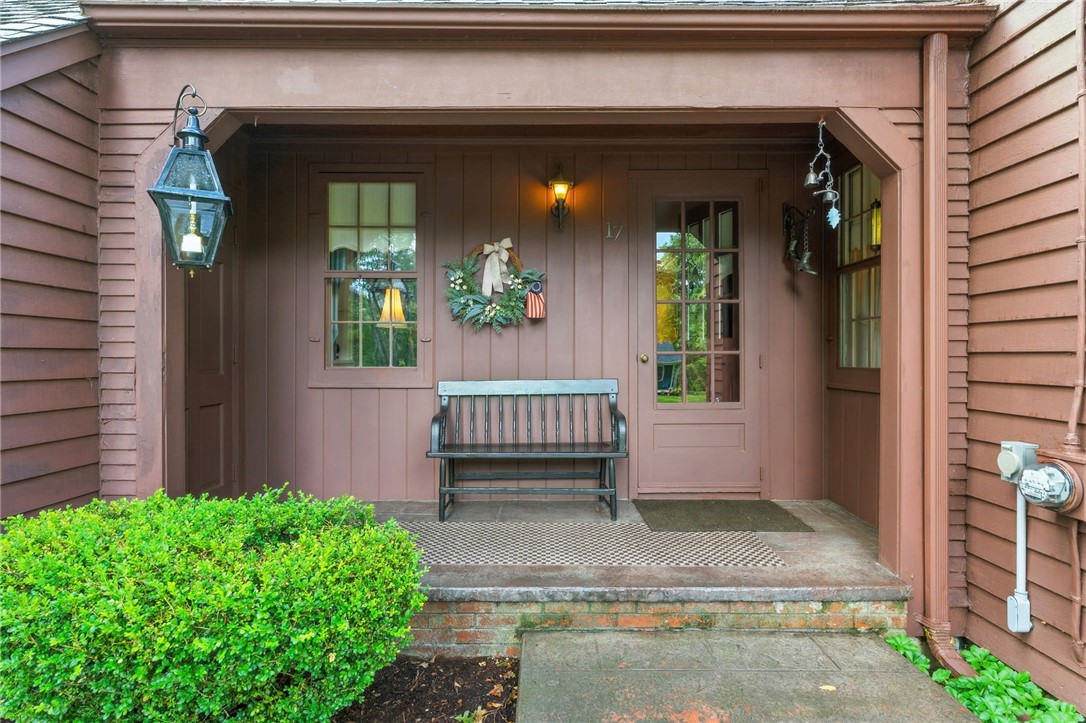 17 Country Side Lane