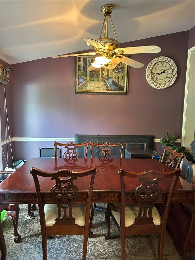 330 Maureen Circle