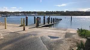 Warwick, Rhode Island 02889, United States, 3 Bedrooms Bedrooms, ,3 BathroomsBathrooms,Residential,Pending,15355