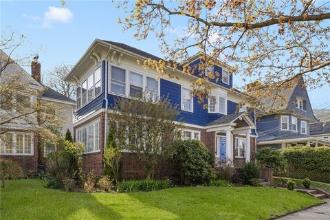 1305 Narragansett Boulevard Cranston RI 02905