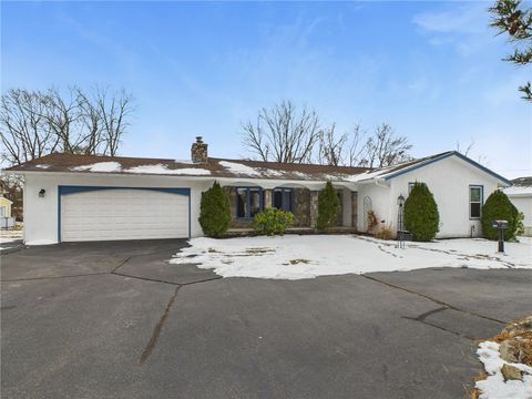 28 Walter Avenue North Providence RI 02911