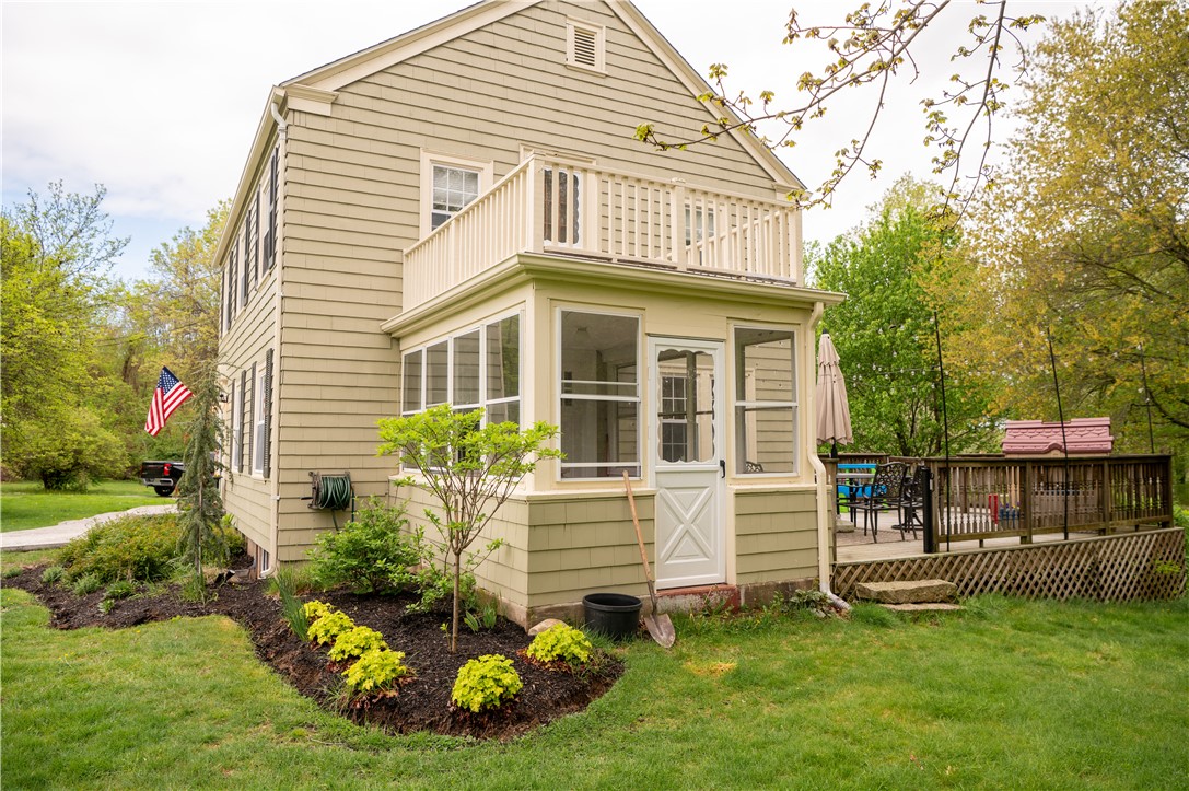 737 Danielson Pike