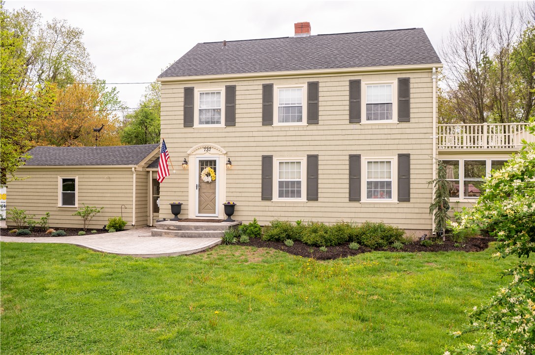 737 Danielson Pike