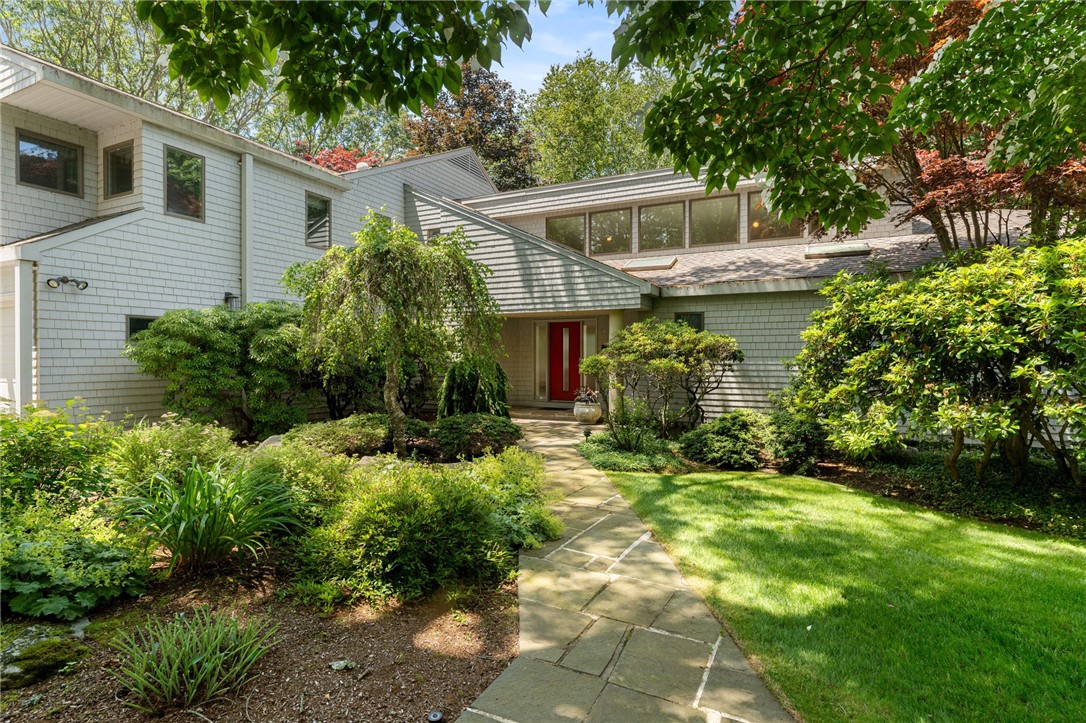 125 Woodruff Avenue