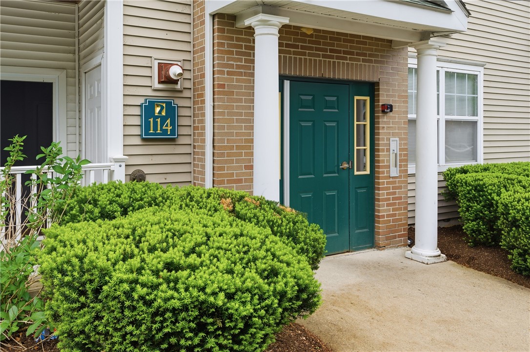 114 Mill Street 303