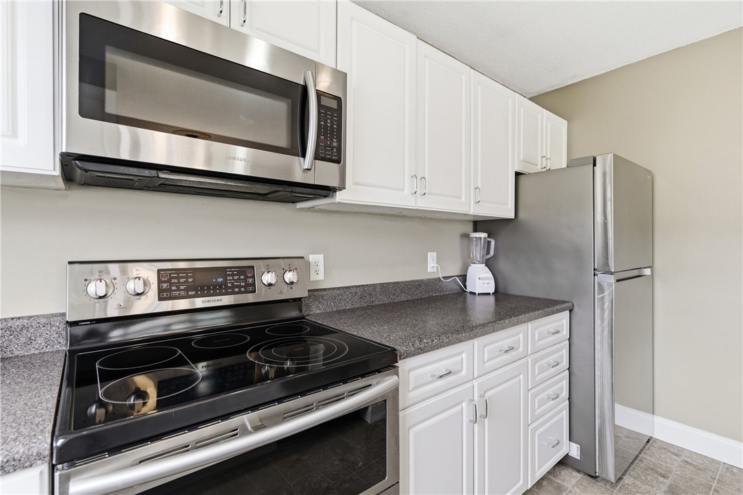 114 Mill Street 303