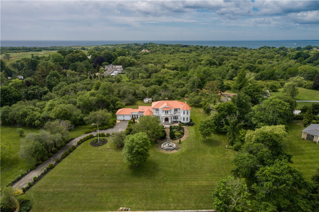 10 Ridge Road