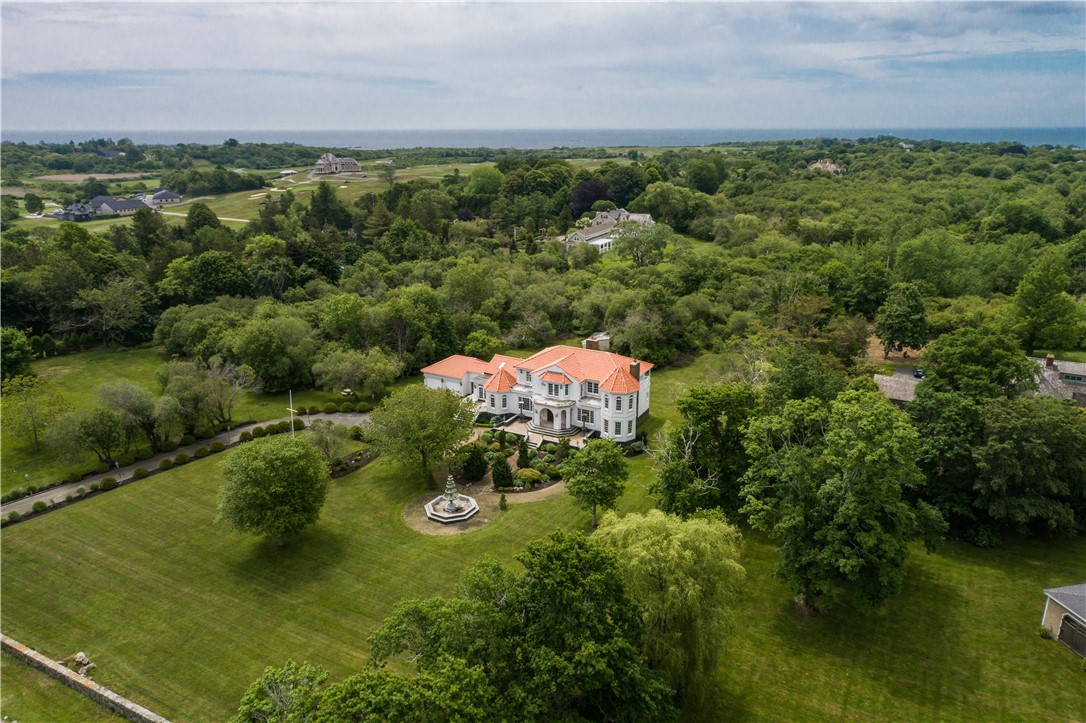 10 Ridge Road