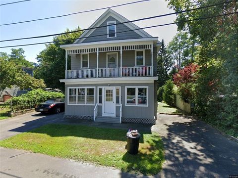 312 Waseca Avenue 1 Barrington RI 02806
