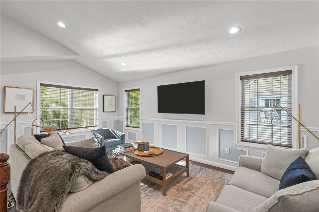 611 Pleasant Valley Parkway