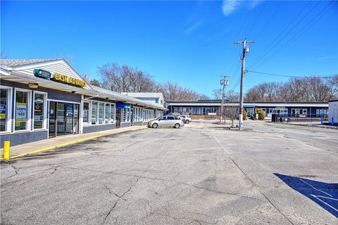 628 Metacom Avenue Warren RI 02885