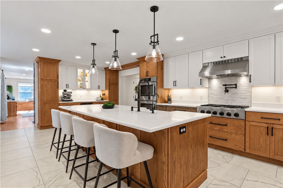 10 Highbush Terrace