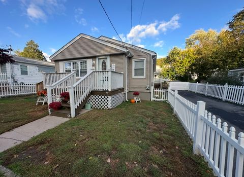 11 Glen Street North Providence RI 02911